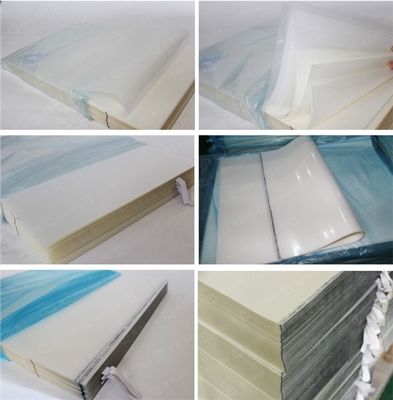 Air berbasis Tinta mencolok 75mic PET Dingin / Hot Peeling Offset Printing Film