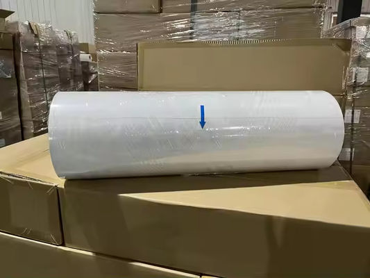 Fleksibilitas Tinggi PET Adhesive UV Film Dalam 30cm*100m/60cm*100m Untuk Kemasan